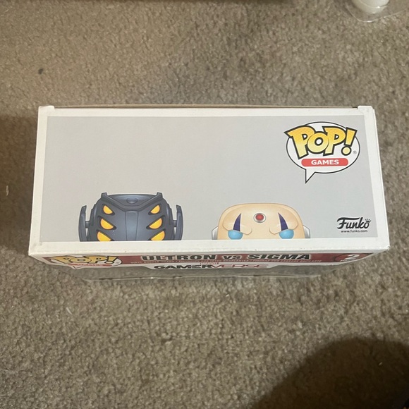 Ultron Vs Sigma Funk Pop! Figures 2 Pack - Picture 2 of 5
